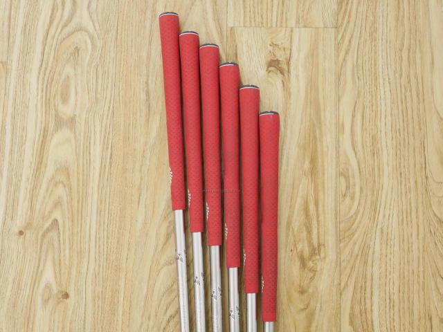 Iron set : Romaro : ชุดเหล็ก Romaro Ray Alpha (ปี 2017 ใบใหญ่ หน้า Titanium) มีเหล็ก 6-Pw,Aw (6 ชิ้น) ก้านกราไฟต์ Mitsubishi Diamana Thump i95 Flex S