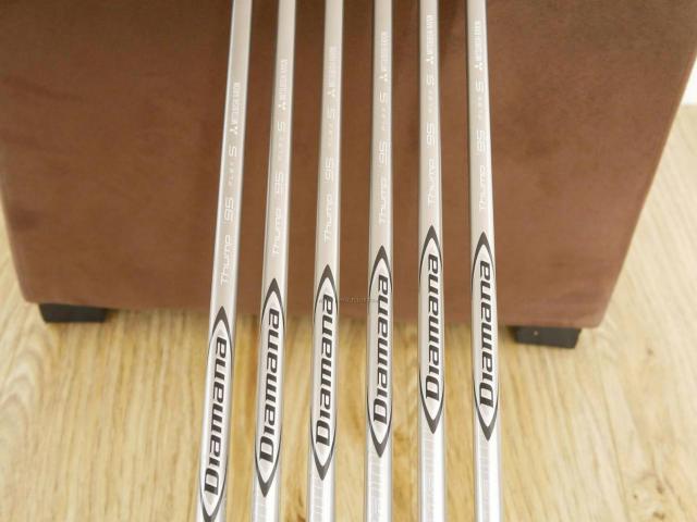 Iron set : Romaro : ชุดเหล็ก Romaro Ray Alpha (ปี 2017 ใบใหญ่ หน้า Titanium) มีเหล็ก 6-Pw,Aw (6 ชิ้น) ก้านกราไฟต์ Mitsubishi Diamana Thump i95 Flex S