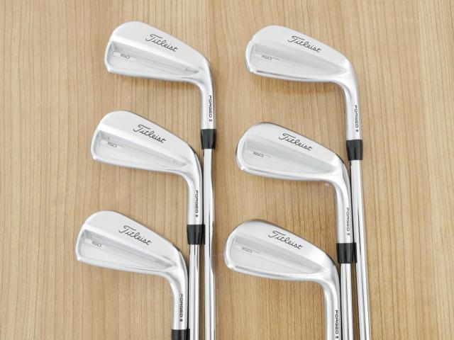 Iron set : Titleist : ชุดเหล็ก Titleist T150 Forged (ออกปี 2023 นุ่ม แน่น คม) มีเหล็ก 5-Pw (6 ชิ้น) ก้านเหล็ก Dynamic Gold 95 R300