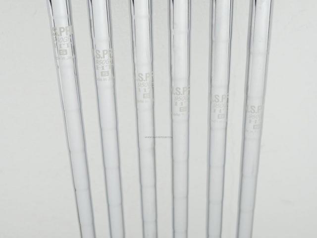 Iron set : Daiwa : ชุดเหล็ก Daiwa OnOff Labospec RB-247H Forged (ปี 2018 นุ่นแน่น ระยะดีครับ) มีเหล็ก 5-Pw (6 ชิ้น) ก้านเหล็ก NS Pro 950 HT Flex S