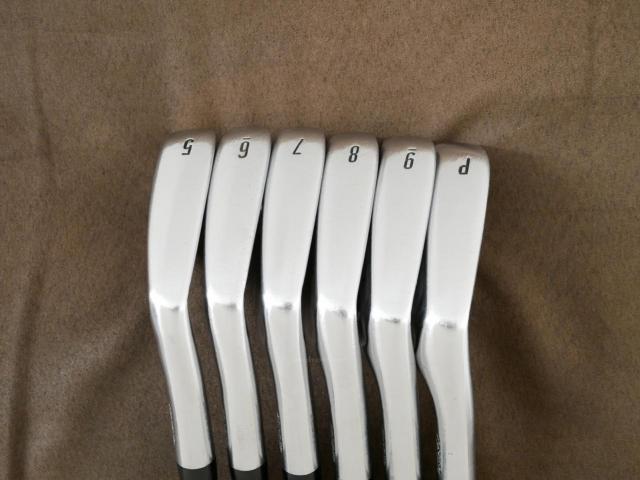 Iron set : Other Brand : ชุดเหล็ก Cobra AMP CELL Pro (Forged) มีเหล็ก 5-Pw (6 ชิ้น) ก้านเหล็ก NS Pro Modus 120 Flex S