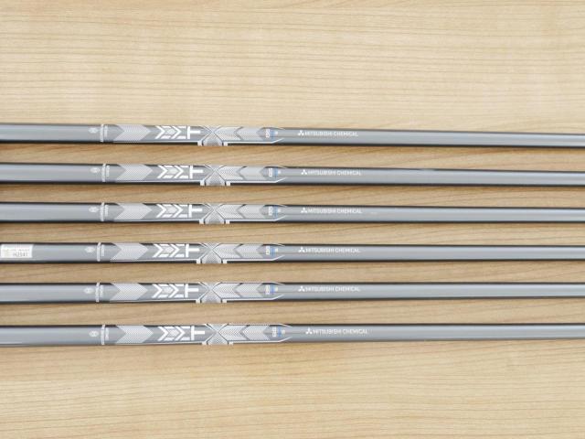 Iron set : Titleist : ชุดเหล็ก Titleist T250 Forged (รุ่นล่าสุด ออกปี 2025 Japan Spec) มีเหล็ก 5-Pw (6 ชิ้น) ก้านกราไฟต์ Mitsubishi MMT 85 Flex S
