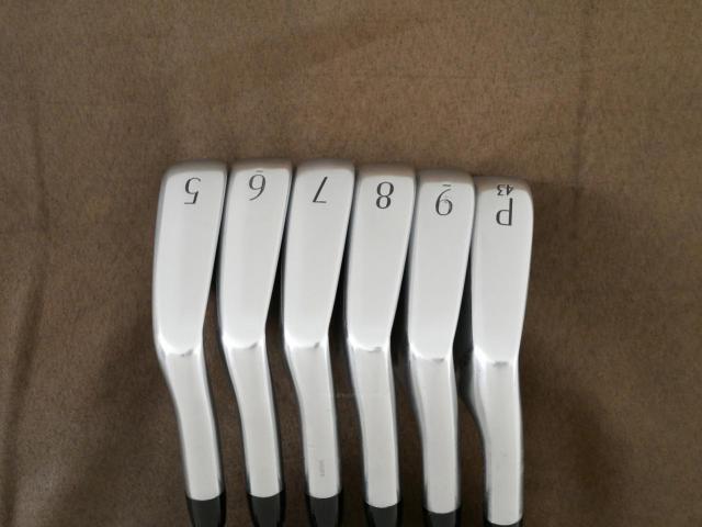 Iron set : Titleist : ชุดเหล็ก Titleist T250 Forged (รุ่นล่าสุด ออกปี 2025 Japan Spec) มีเหล็ก 5-Pw (6 ชิ้น) ก้านกราไฟต์ Mitsubishi MMT 85 Flex S