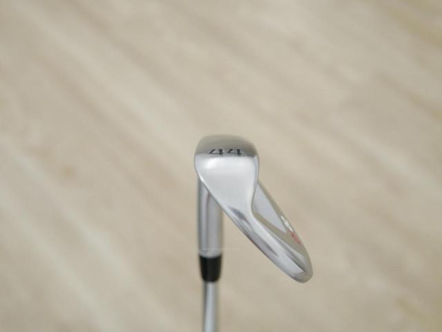 Wedge : Fourteen : Wedge Fourteen DJ-22 Forged (ปี 2016) Loft 44 ก้านเหล็ก Dynamic Gold Wedge Flex