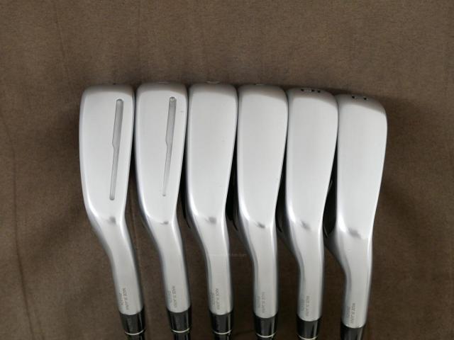 Iron set : Honma : ชุดเหล็ก Honma Tour World GS (ออกปี 2021 ใบใหญ่ ตีง่าย ไกล) มีเหล็ก 6-11 (6 ชิ้น) ก้านกราไฟต์ Honma Speedtuned 48 Flex R