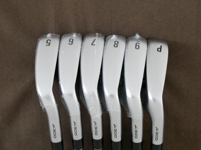 Iron set : Callaway : **เหมือนของใหม่** ชุดเหล็ก Callaway APEX Ai300 Forged (รุ่นล่าสุด ออกปี 2024) มีเหล็ก 5-Pw (6 ชิ้น) ก้านเหล็ก NS Pro 950 NEO Flex S