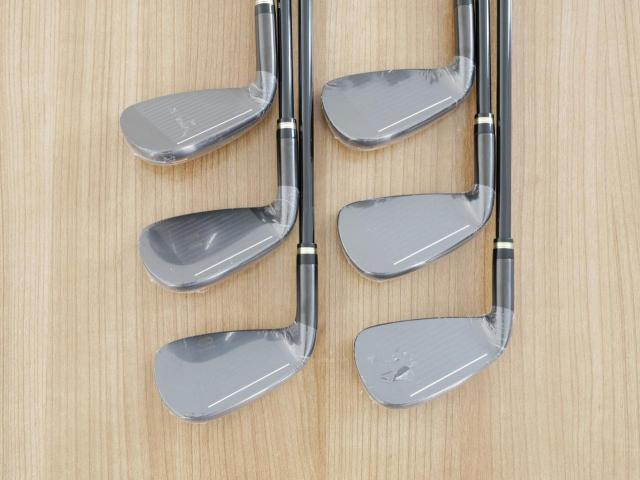 Iron set : Honma : **ของใหม่ ยังไม่แกะพลาสติก** ชุดเหล็ก Honma Beres 09 Forged Black (รุ่นล่าสุด ออกปี 2024 สวยมากๆ) มีเหล็ก 6-11 (6 ชิ้น เทียบเท่า 6-Pw) ก้าน ARMRQ FX Flex R