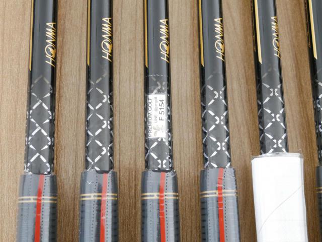 Iron set : Honma : **ของใหม่ ยังไม่แกะพลาสติก** ชุดเหล็ก Honma Beres 09 Forged Black (รุ่นล่าสุด ออกปี 2024 สวยมากๆ) มีเหล็ก 6-11 (6 ชิ้น เทียบเท่า 6-Pw) ก้าน ARMRQ FX Flex R