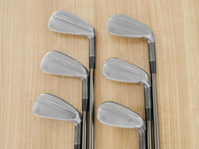 Iron set : Taylormade : **ของใหม่ ยังไม่แกะพลาสติก**ชุดเหล็ก Taylormade P770 Black Forged (หายาก รุ่นล่าสุด ออกปี 2024 นุ่ม แน่น) มีเหล็ก 5-Pw (6 ชิ้น) ก้านเหล็ก Ns Pro Modus 120 Flex S