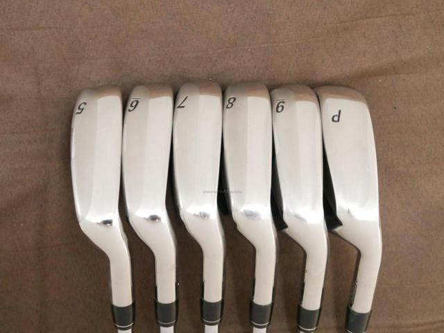 Iron set : Tsuruya : ชุดเหล็ก Tsuruya AXEL BL (ตีง่าย ไกล หน้าเด้ง) มีเหล็ก 5-Pw (6 ชิ้น) ก้านเหล็ก KBS Tour C-Taper 105 Flex R