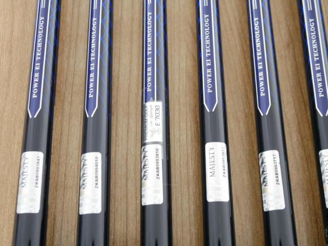Iron set : Maruman : ชุดเหล็ก Maruman Majesty Royale (รุ่นท๊อปสุด ล่าสุด ออกปี 2024 ของใหม่ 9 หมื่นบาท) มีเหล็ก 6-Pw,Aw,Sw (7 ชิ้น เบอร์ 6 ตีระยะเท่าเบอร์ 5 ของรุ่นอื่น) ก้านกราไฟต์ Flex SR