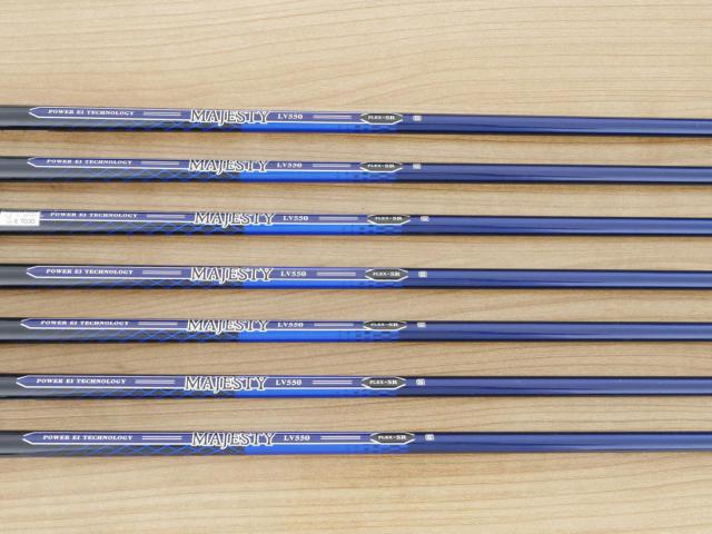 Iron set : Maruman : ชุดเหล็ก Maruman Majesty Royale (รุ่นท๊อปสุด ล่าสุด ออกปี 2024 ของใหม่ 9 หมื่นบาท) มีเหล็ก 6-Pw,Aw,Sw (7 ชิ้น เบอร์ 6 ตีระยะเท่าเบอร์ 5 ของรุ่นอื่น) ก้านกราไฟต์ Flex SR