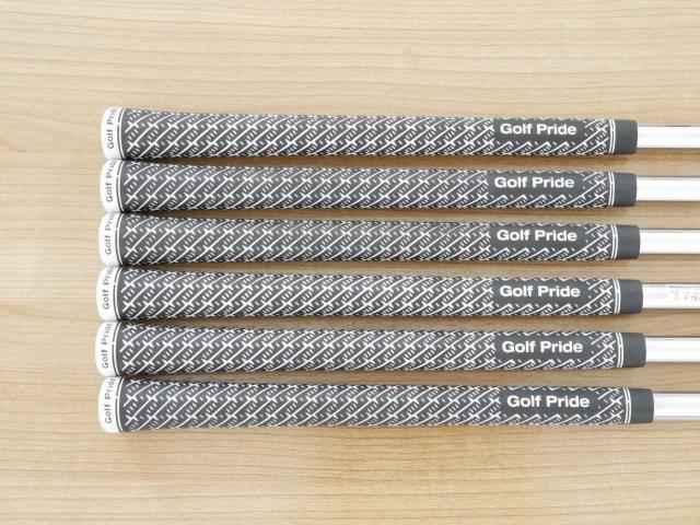 Iron set : Titleist : ชุดเหล็ก Titleist T100S Forged (รุ่นปี 2020) มีเหล็ก 5-Pw (6 ชิ้น) ก้านเหล็ก NS Pro 950 NEO Flex S