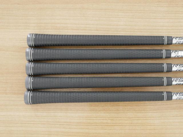 Lady club : All : ชุดเหล็ก PRGR ID Nabla RS Titan Face (ปี 2015 หน้าเด้ง ตีไกล) มีเหล็ก 7-Pw,Aw (5 ชิ้น) ก้านกราไฟต์ Mitsubishi Rayon M-30 (Flex L)