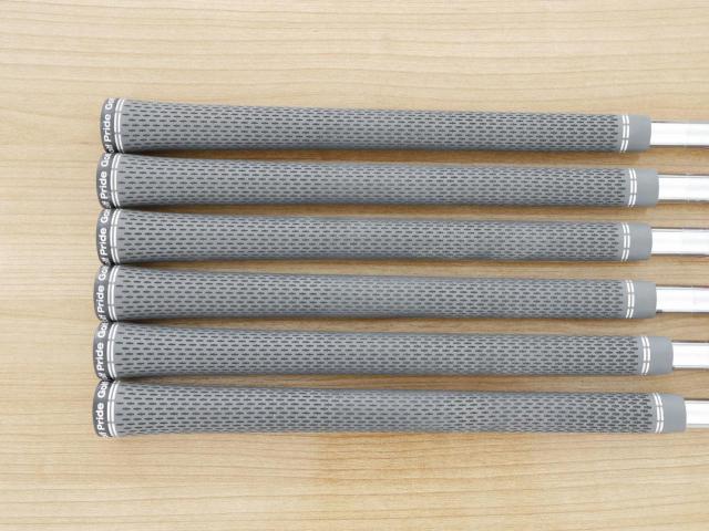 Iron set : Taylormade : ชุดเหล็ก Taylormade P790 (ตัวท้อปสุด ปี 2023 Japan Spec.) มีเหล็ก 5-Pw (6 ชิ้น) ก้านเหล็ก Project X LZ 115g 5.5 Flex S