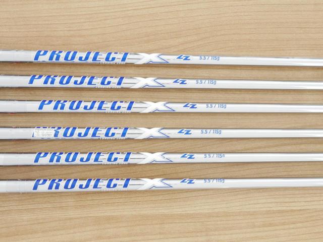 Iron set : Taylormade : ชุดเหล็ก Taylormade P790 (ตัวท้อปสุด ปี 2023 Japan Spec.) มีเหล็ก 5-Pw (6 ชิ้น) ก้านเหล็ก Project X LZ 115g 5.5 Flex S