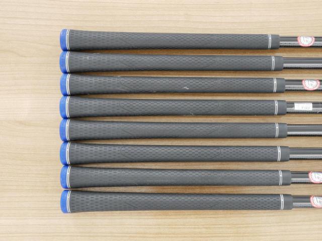 Iron set : Taylormade : ชุดเหล็ก Taylormade Gloire F2 Forged (รุ่นท๊อปสุด Japan Spec. ออกปี 2017) มีเหล็ก 5-Pw,Aw,Sw (8 ชิ้น) ก้านกราไฟต์ Flex S