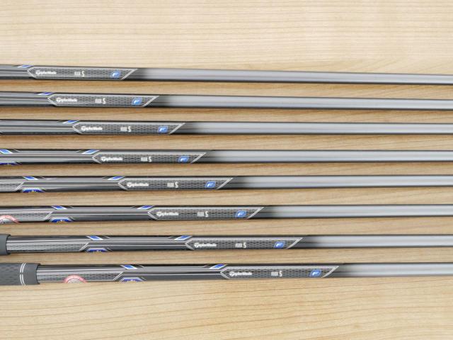 Iron set : Taylormade : ชุดเหล็ก Taylormade Gloire F2 Forged (รุ่นท๊อปสุด Japan Spec. ออกปี 2017) มีเหล็ก 5-Pw,Aw,Sw (8 ชิ้น) ก้านกราไฟต์ Flex S