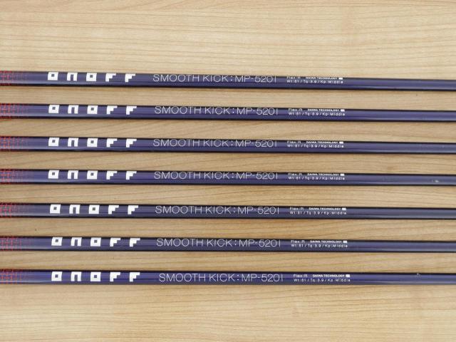 Iron set : Daiwa : ชุดเหล็ก Daiwa OnOff AKA (ออกปี 2021 หน้าเด้ง Maraging ยืดยุบได้ ตีง่าย นุ่ม ไกลมากๆ) มีเหล็ก 6-Pw,Aw,Sw (7 ชิ้น) ก้านกราไฟต์ Flex R