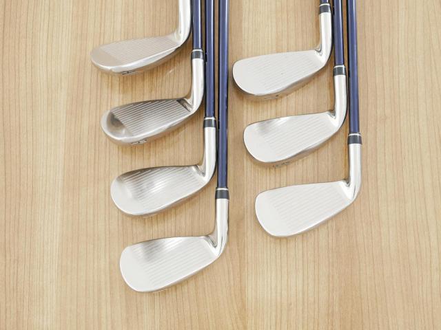 Iron set : Daiwa : **มีตำหนิ** ชุดเหล็ก Daiwa GIII (รุ่นท๊อปสุด หน้าเด้งสุดๆ ใบใหญ่ ตีไกล) มีเหล็ก 5-Pw,Aw (7 ชิ้น) ก้านกราไฟต์ Flex SR