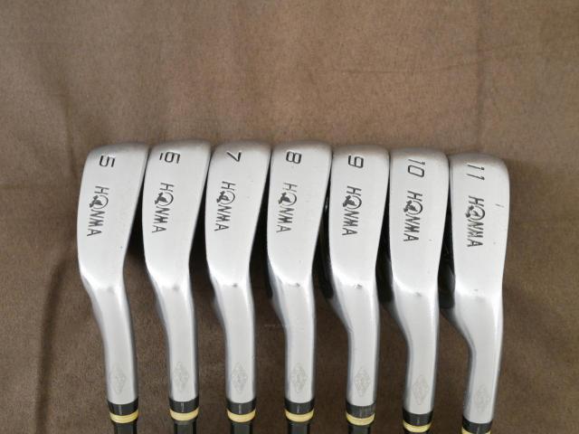 Iron set : Honma : ชุดเหล็ก Honma Beres IS-02 (หน้าเด้ง Forged) มีเหล็ก 5-11 (7 ชิ้น เทียบเท่า 4-Pw) ก้าน ARMRQ 6 (49) Flex R (2 ดาว)