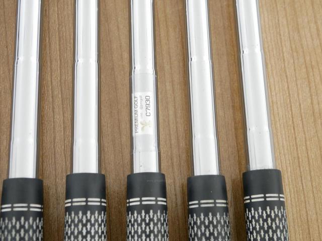 Iron set : Taylormade : ชุดเหล็ก Taylormade Stealth (ออกปี 2022 Japan Spec.) มีเหล็ก 5-Pw (6 ชิ้น) ก้านเหล็ก Dynamic Gold 95 S200