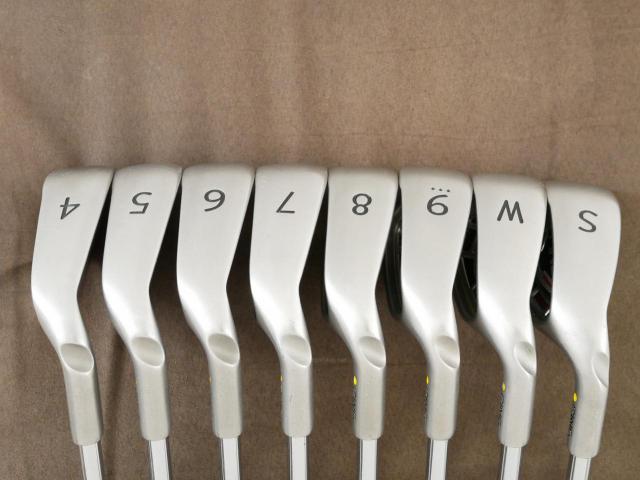 Iron set : Ping : ชุดเหล็ก Ping G15 มีเหล็ก 4-Pw,Sw (8 ชิ้น) ก้านเหล็ก Flex S