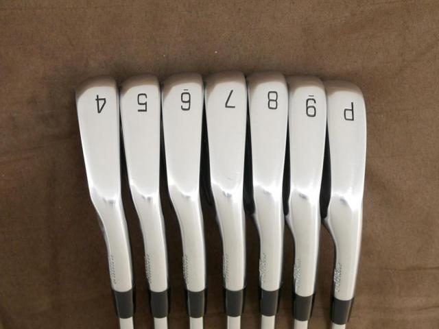 Iron set : Mizuno : ชุดเหล็ก Mizuno Pro 223 Forged (รุ่นล่าสุด ปี 2023 นุ่มมาก แน่น คมมากๆ) มีเหล็ก 4-Pw (7 ชิ้น) ก้านเหล็ก NS Pro Modus 105 Flex R