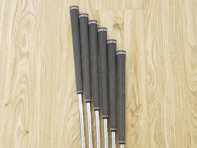 Iron set : Taylormade : ชุดเหล็ก Taylormade P790 (ตัวท้อปสุด ปี 2022 Japan Spec.) มีเหล็ก 5-Pw (6 ชิ้น) ก้านเหล็ก Dynamic Gold 95 S200