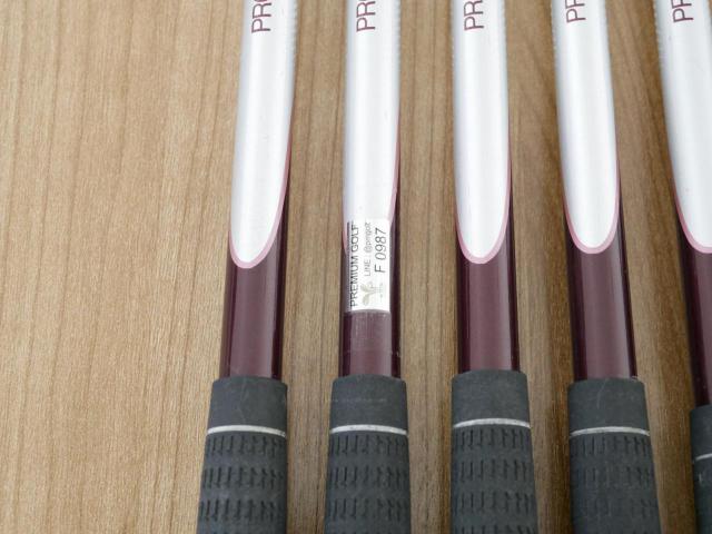 Lady club : All : ชุดเหล็ก PRGR Sweep CT-13 (ตีง่ายมาก) มีเหล็ก 7-Pw,Aw,Sw (6 ชิ้น) ก้านกราไฟต์ Flex L (M-30)