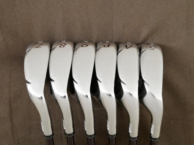 Lady club : All : ชุดเหล็ก PRGR Sweep CT-13 (ตีง่ายมาก) มีเหล็ก 7-Pw,Aw,Sw (6 ชิ้น) ก้านกราไฟต์ Flex L (M-30)