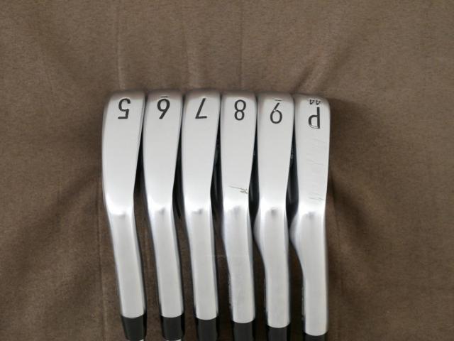 Iron set : Titleist : ชุดเหล็ก Titleist T100S Forged (รุ่นปี 2022) มีเหล็ก 5-Pw (6 ชิ้น) ก้านเหล็ก KBS Tour Lite 95 Flex S