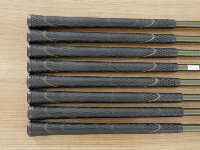 Iron set : Honma : ชุดเหล็ก Honma Beres MG602 (เหมาะกับซีเนียร์) มีเหล็ก 5-11,Sw (8 ชิ้น) ก้าน ARMRQ UD45 Flex R (2 ดาว)