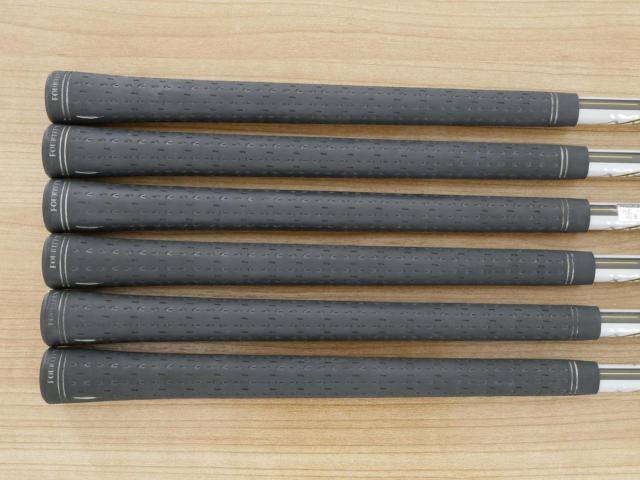 Iron set : Fourteen : ชุดเหล็ก Fourteen TC404 (ปี 2018 ใบใหญ่ ตีไกลมาก เหล็ก 7 Loft 28) มีเหล็ก 6-Pw,Aw (6 ชิ้น) ก้านกราไฟต์ Flex R