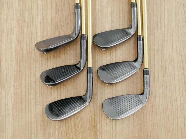 Iron set : Yonex : ชุดเหล็ก Yonex Royal E-Zone (ปี 2022 หน้าเด้งสุดๆ ตีไกลสุดๆ) มีเหล็ก 7-Pw,Aw,Sw (6 ชิ้น เหล็ก 7 ระยะเท่าเบอร์ 6 รุ่นอื่น) ก้านกราไฟต์ Flex SR
