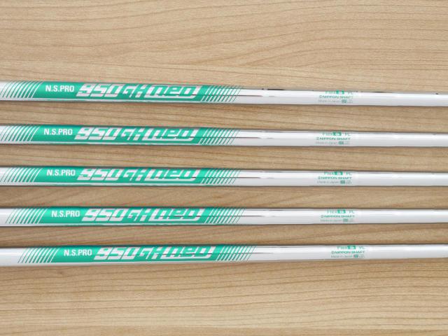 Iron set : Callaway : ชุดเหล็ก Callaway Big Bertha (รุ่นล่าสุด ปี 2023 ตีง่ายที่สุดของ Callaway) มีเหล็ก 6-Pw (5 ชิ้น) ก้านเหล็ก NS Pro 950 Neo Flex S