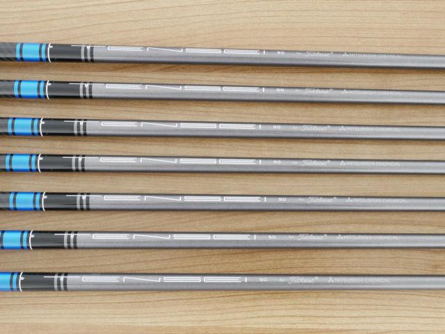 Iron set : Titleist : ชุดเหล็ก Titleist T400 (ตีง่ายที่สุด ไกลที่สุด ออกปี 2020) มีเหล็ก 6-Pw,43,49 (7 ชิ้น) ก้านกราไฟต์ Mitsubishi TENSEI 50 Flex R