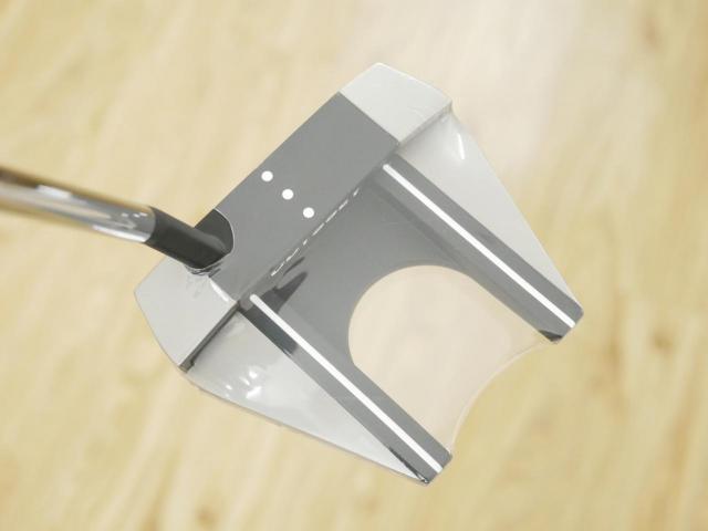 Putter : All : **ของใหม่ ยังไม่แกะพลาสติก** พัตเตอร์ Odyssey Microhinge #7S (รุ่นล่าสุด ปี 2025) ยาว 33 นิ้ว