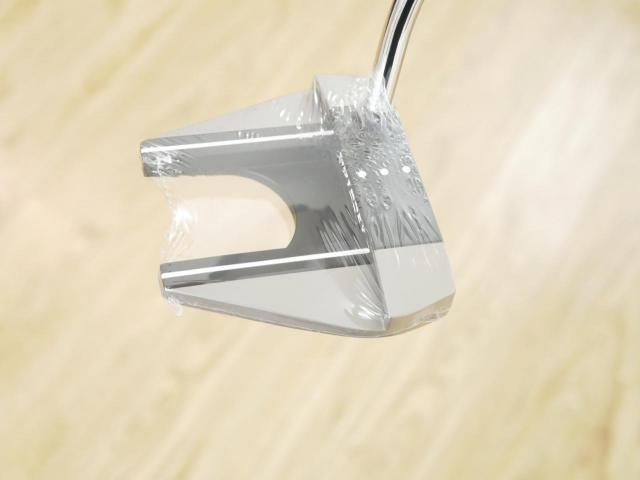 Putter : All : **ของใหม่ ยังไม่แกะพลาสติก** พัตเตอร์ Odyssey Microhinge #7 DB (รุ่นล่าสุด ปี 2025) ยาว 32 นิ้ว