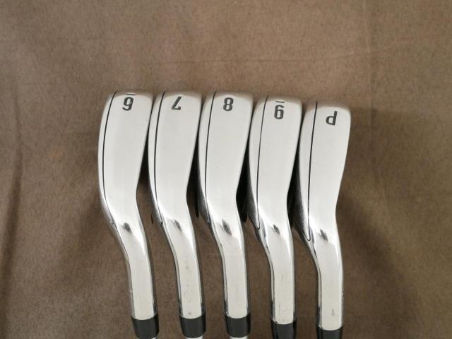 Iron set : Callaway : ชุดเหล็ก Callaway Mavrik (ปี 2020 ตีง่าย ไกลมากๆ) มีเหล็ก 6-Pw (5 ชิ้น) ก้านกราไฟต์ Mitsubishi Diamana 50 Flex S