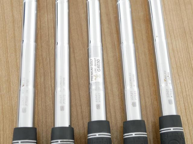 Iron set : Mizuno : ชุดเหล็ก Mizuno Pro 225 Forged (ปี 2023 นุ่ม แน่น ระยะดี) มีเหล็ก 6-Pw (5 ชิ้น) ก้านเหล็ก Dynamic Gold 95 R300
