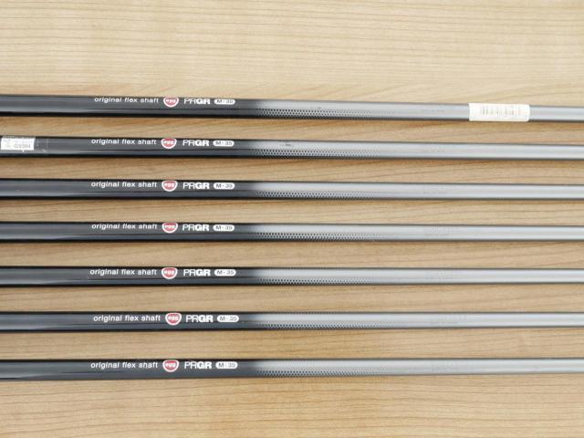 Iron set : PRGR : ชุดเหล็กกระเทย PRGR NEW Egg (ปี 2020 ตีง่ายและไกลมากๆ เด้งสุดๆ COR 0.82) มีเหล็ก 7-Pw,Aw,As,Sw (7 ชิ้น) ก้านกราไฟต์ M-35 Flex R2
