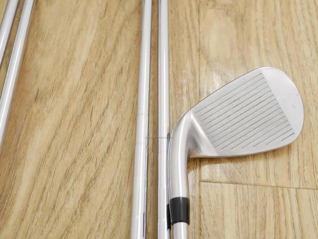 Iron set : Titleist : ชุดเหล็ก Titleist T400 (ตีง่ายที่สุด ไกลที่สุด ออกปี 2020) มีเหล็ก 7-Pw,43 (5 ชิ้น) ก้านเหล็ก NS Pro ZELOS 7 Flex S
