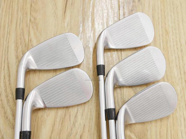 Iron set : Titleist : ชุดเหล็ก Titleist T400 (ตีง่ายที่สุด ไกลที่สุด ออกปี 2020) มีเหล็ก 7-Pw,43 (5 ชิ้น) ก้านเหล็ก NS Pro ZELOS 7 Flex S