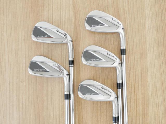 Iron set : Taylormade : ชุดเหล็ก Taylormade Stealth (ออกปี 2022 Japan Spec.) มีเหล็ก 6-Pw (5 ชิ้น) ก้านเหล็ก KBS Max MT 85 Flex S