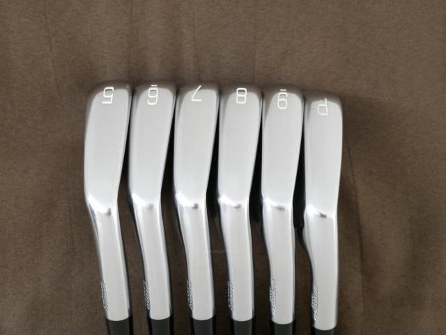 Iron set : Mizuno : ชุดเหล็ก Mizuno Pro 245 Forged (ปี 2024 นุ่ม แน่น ระยะดี) มีเหล็ก 5-Pw (6 ชิ้น) ก้านกราไฟต์ Mitsubishi OTI 75 Flex R