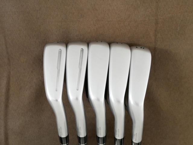 Iron set : Honma : ชุดเหล็ก Honma Tour World GS (ออกปี 2021 ใบใหญ่ ตีง่าย ไกล) มีเหล็ก 6-10 (5 ชิ้น) ก้านเหล็ก NS Pro 950 NEO Flex R