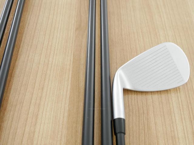 Iron set : Mizuno : ชุดเหล็ก Mizuno JPX 925 Hot Metal (ออกปี 2024 ตัวท๊อป ตีง่าย นุ่ม ไกลมาก) มีเหล็ก 7-Pw,Aw (5 ชิ้น) ก้านกราไฟต์ KBS TGI 70 Flex R
