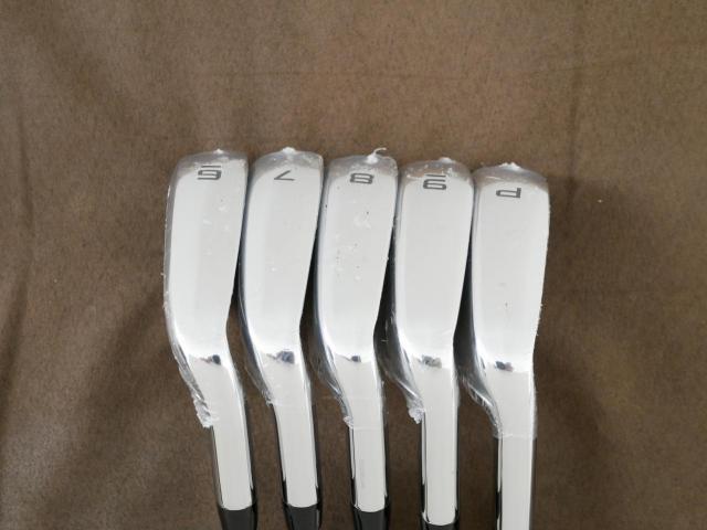 Iron set : Callaway : **ของใหม่ ยังไม่แกะพลาสติก** ชุดเหล็ก Callaway ELYTE X (ออกปี 2025 ตีง่ายมาก ไกล Japan Spec.) มีเหล็ก 6-Pw (5 ชิ้น) ก้านเหล็ก NS Pro Zelos 7 Flex R