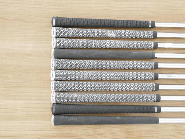 Iron set : Taylormade : ชุดเหล็ก Taylormade RAC OS มีเหล็ก 3-Pw,Aw,Sw (10 ชิ้น) ก้านเหล็ก NS Pro 850 Flex R